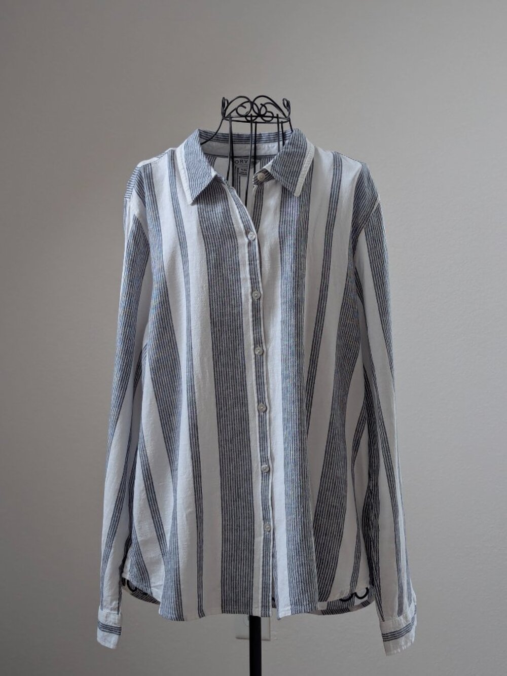 Orvis XL Linen Rayon Graphite Stripe Button Up Shirt Coastal Roll Tab